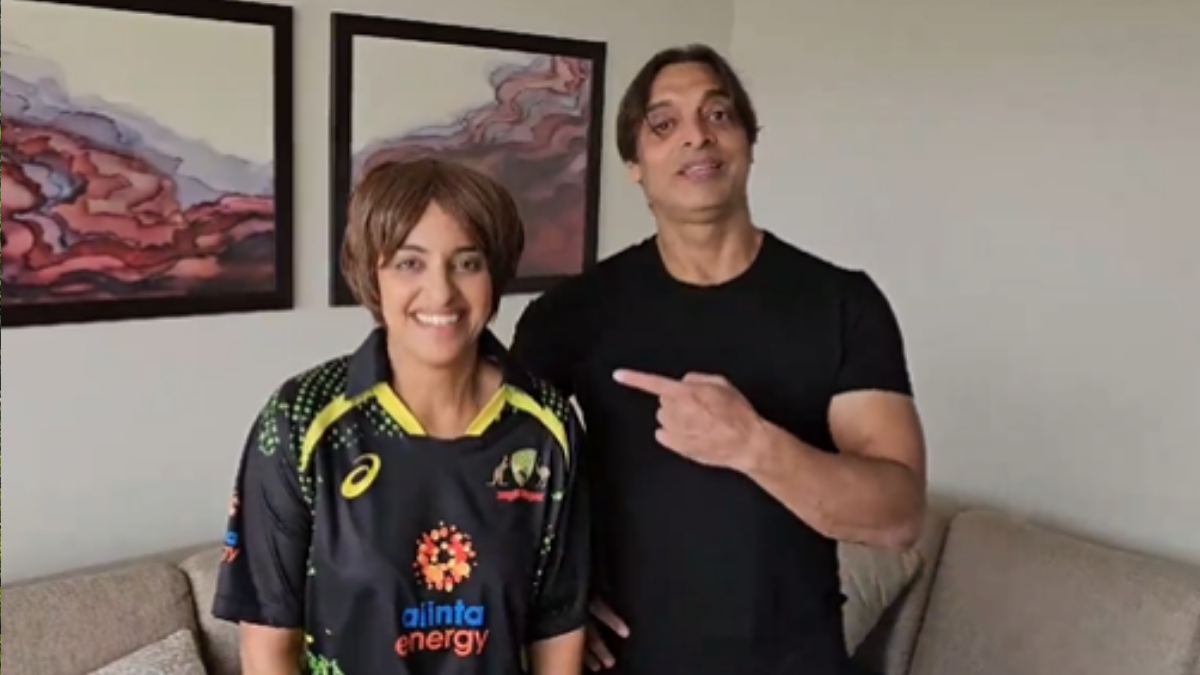 shoaib-akhtar-meets-his-comedian-doppelganger-vinita-khilnani-fans-call-it-greatest-crossover-ever-watch-viral-video