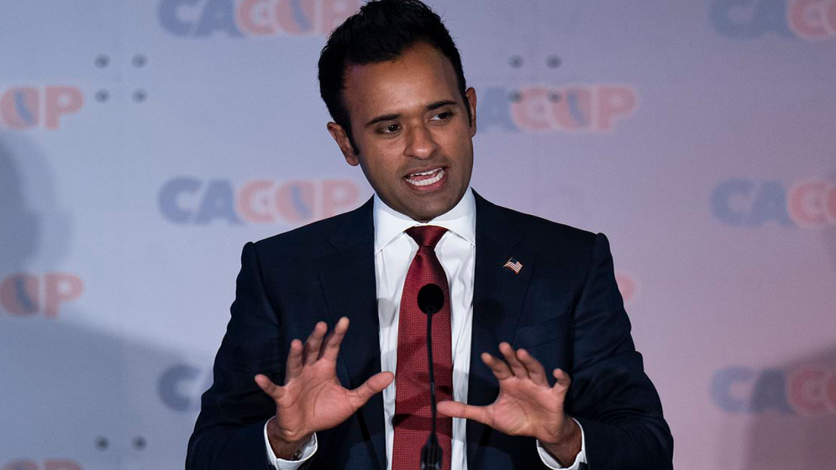 vivek-ramaswamy-looking-for-nanny-his-expensive-offer-of-100000-leaves-netizens-rethinking-their-career