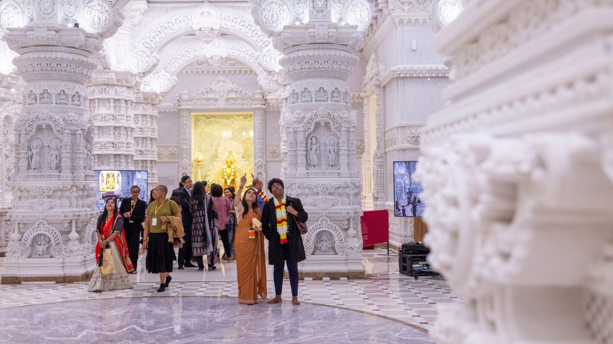 Akshardham New Jersey community outreach programs and donations