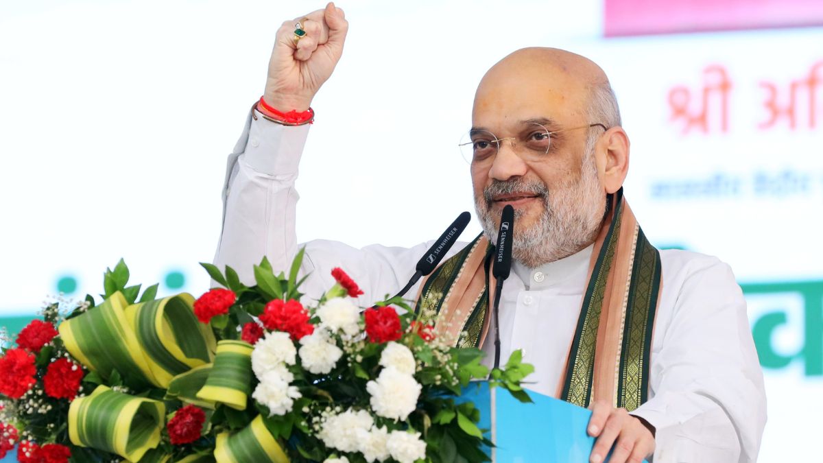 'roots From Italy': Amit Shah Targets Gandhi Siblings In Chhindwara 