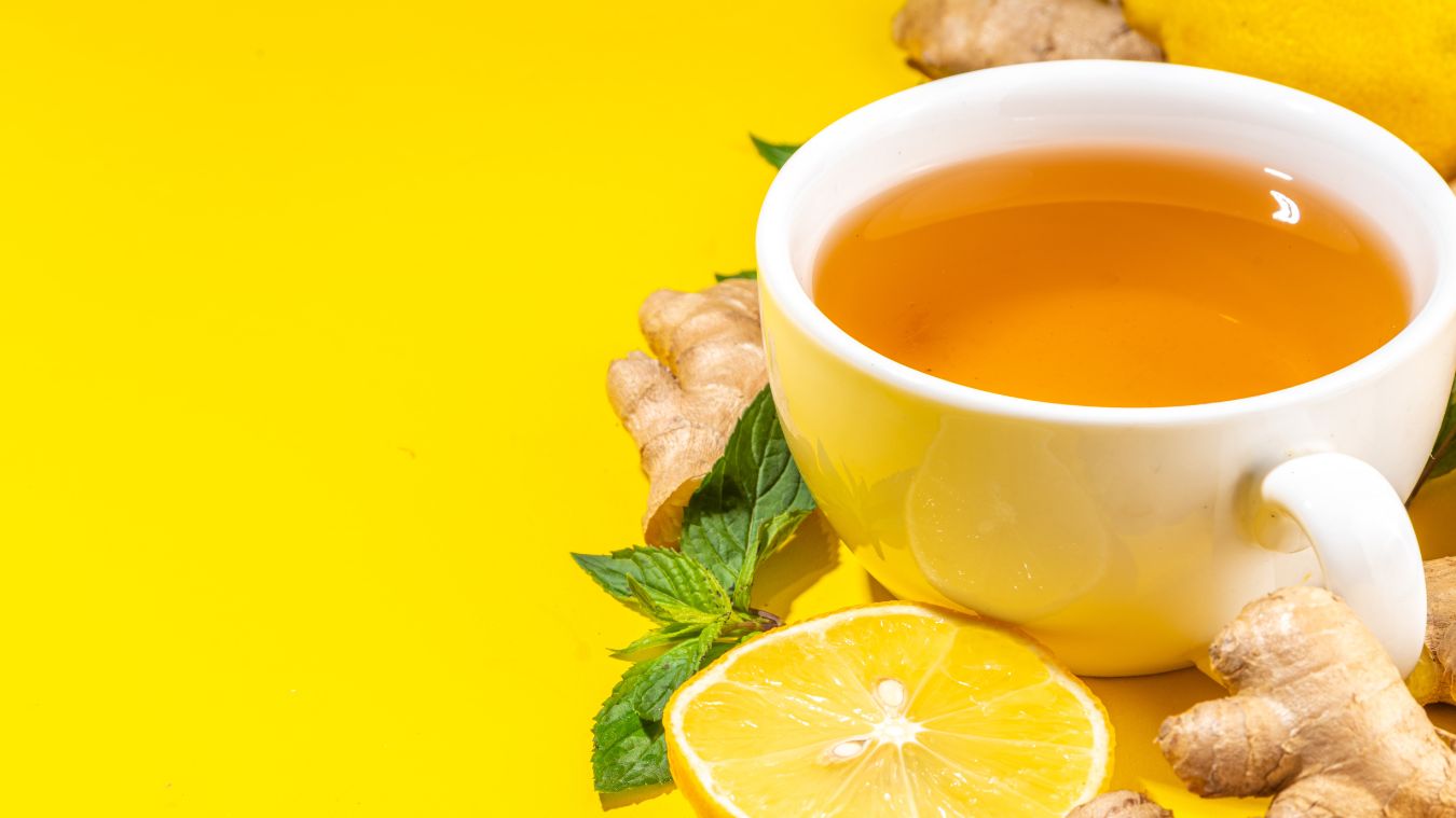 5 Health Benefits Of Adding Lemon Tea Into Your Morning Routine