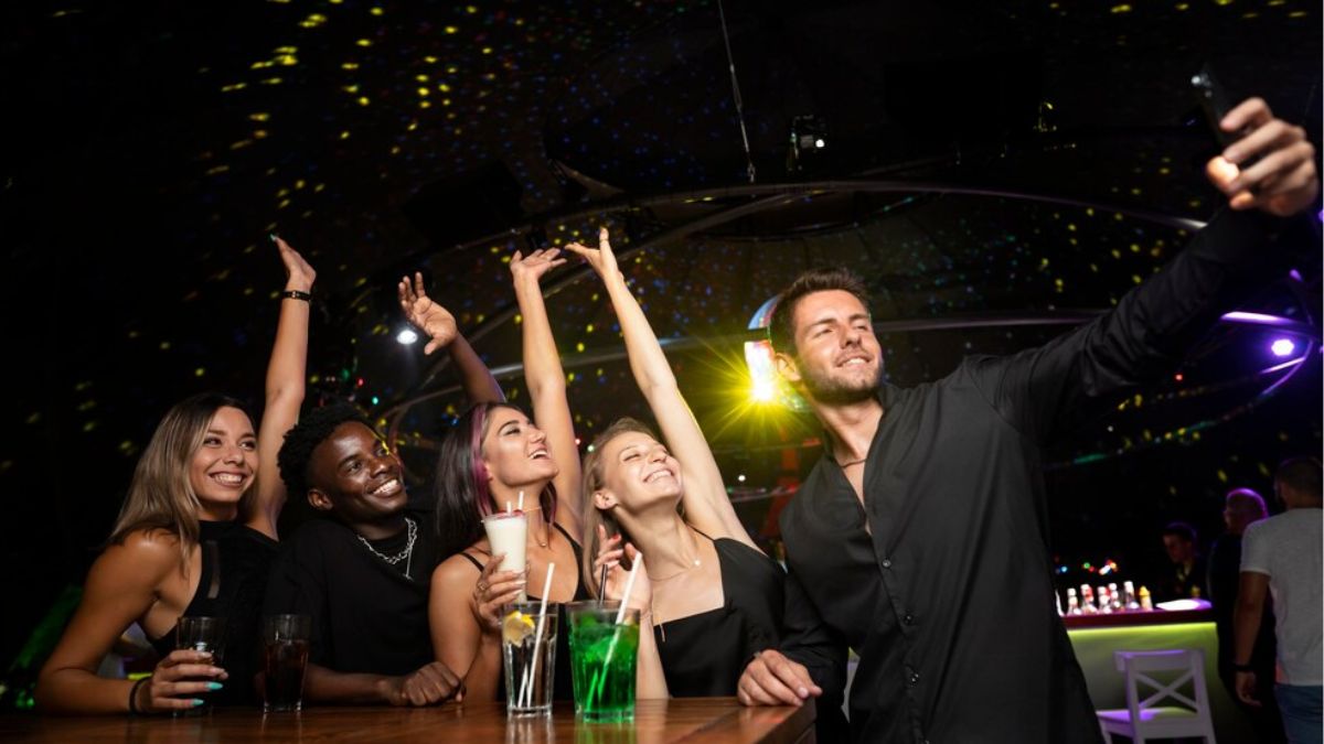 5-mustvisit-places-in-india-that-will-let-your-experience-exotic-nightlife