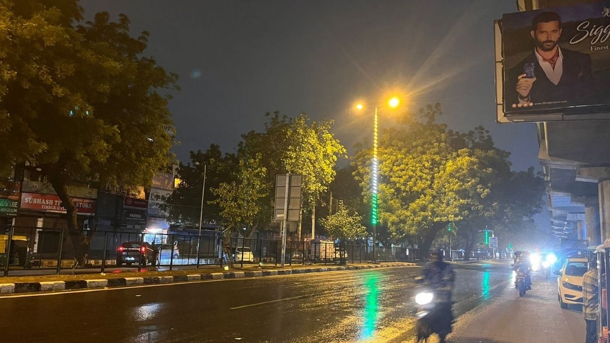 Weather Update: Light Rain Lashes Delhi-NCR, Brings Respite From Hot ...