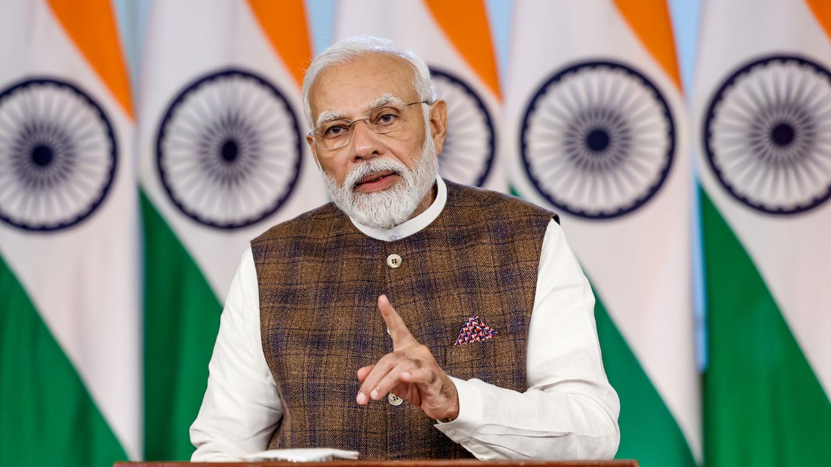 pm-modi-launches-ferry-service-connecting-indiasri-lanka-says-ushering-in-new-era-of-ties