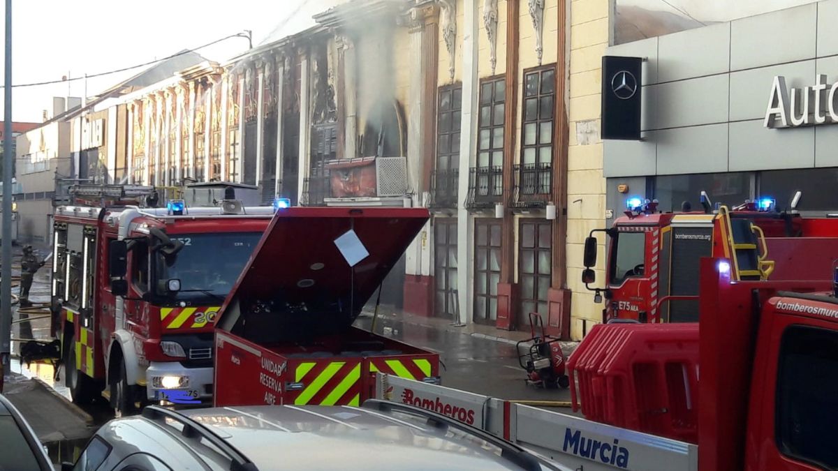 Spain: Fire At Nightclub In Murcia Kills Seven; Search On For Missing