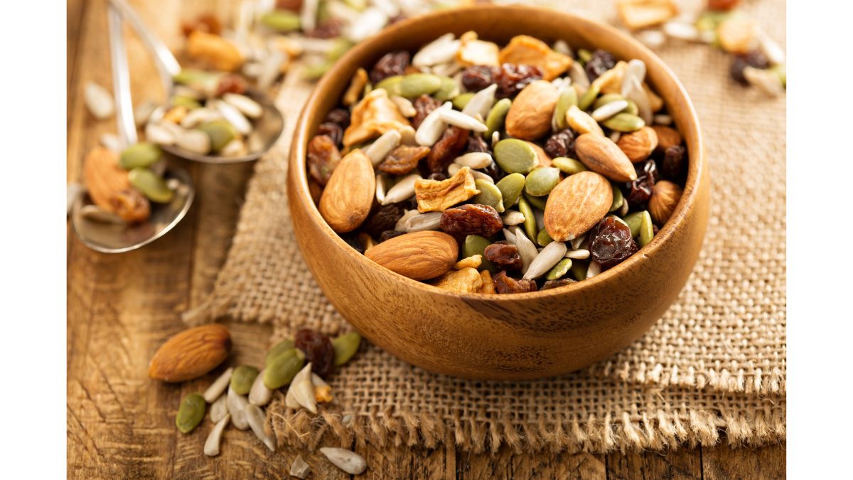 World Sight Day 2023 Expert Explains Role Of Nutrition In Eye Health