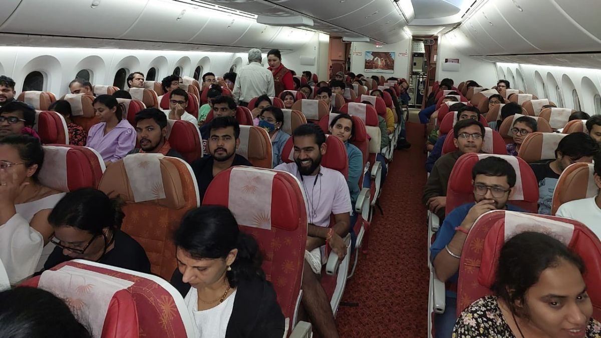 Operation Ajay: Second Flight Carrying 235 Indians Lands At Delhi ...