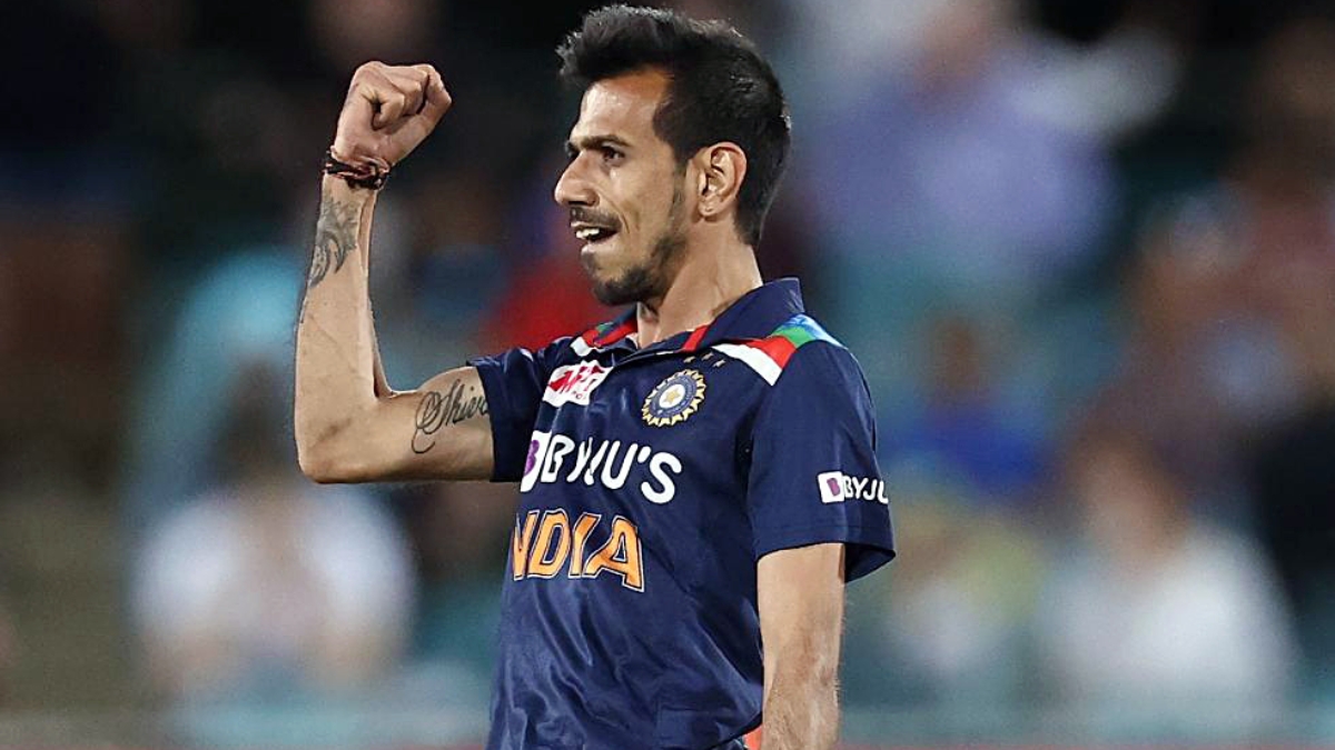 yuzvendra-chahal-calls-ravichandran-ashwin-legend-as-india-beats-australia-in-2nd-odi