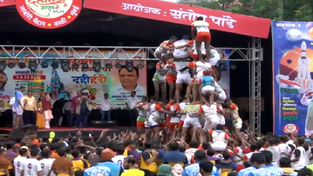 Dahi Handi 2023 Videos Of Govinda Teams Breaking Handi In Mumbai, Pune, Ahmedabad And Others Go