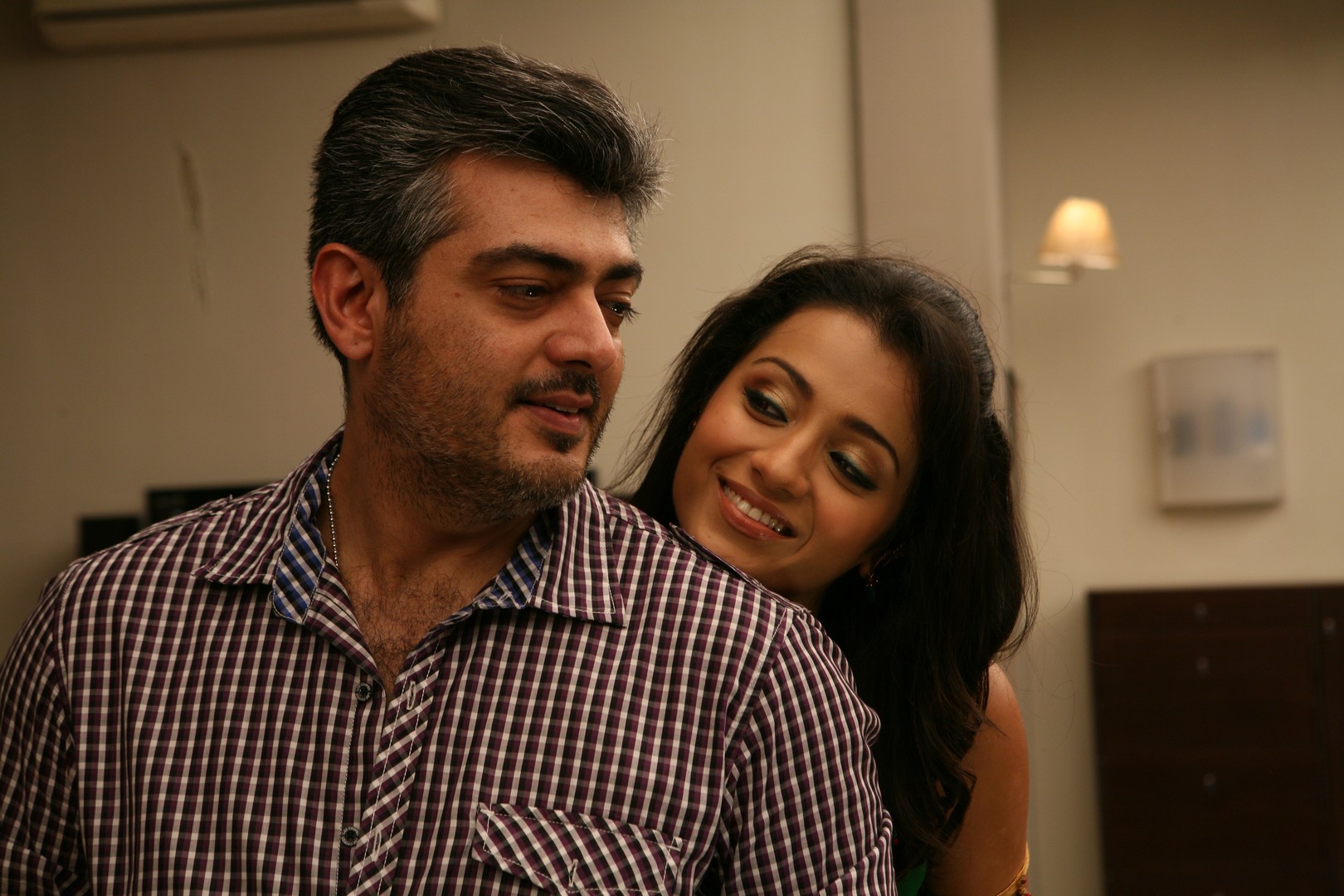 Trisha Krishnan Reunites With Ajith Kumar For The Fifth Time For ...