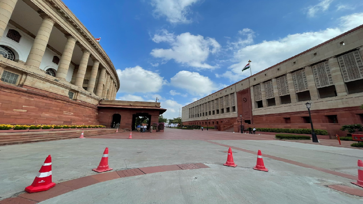 Watch PM Modi Addresses The Special Parliament Session In Lok Sabha And  Recalls Historic Moments Of The Parliament News On JioCinema