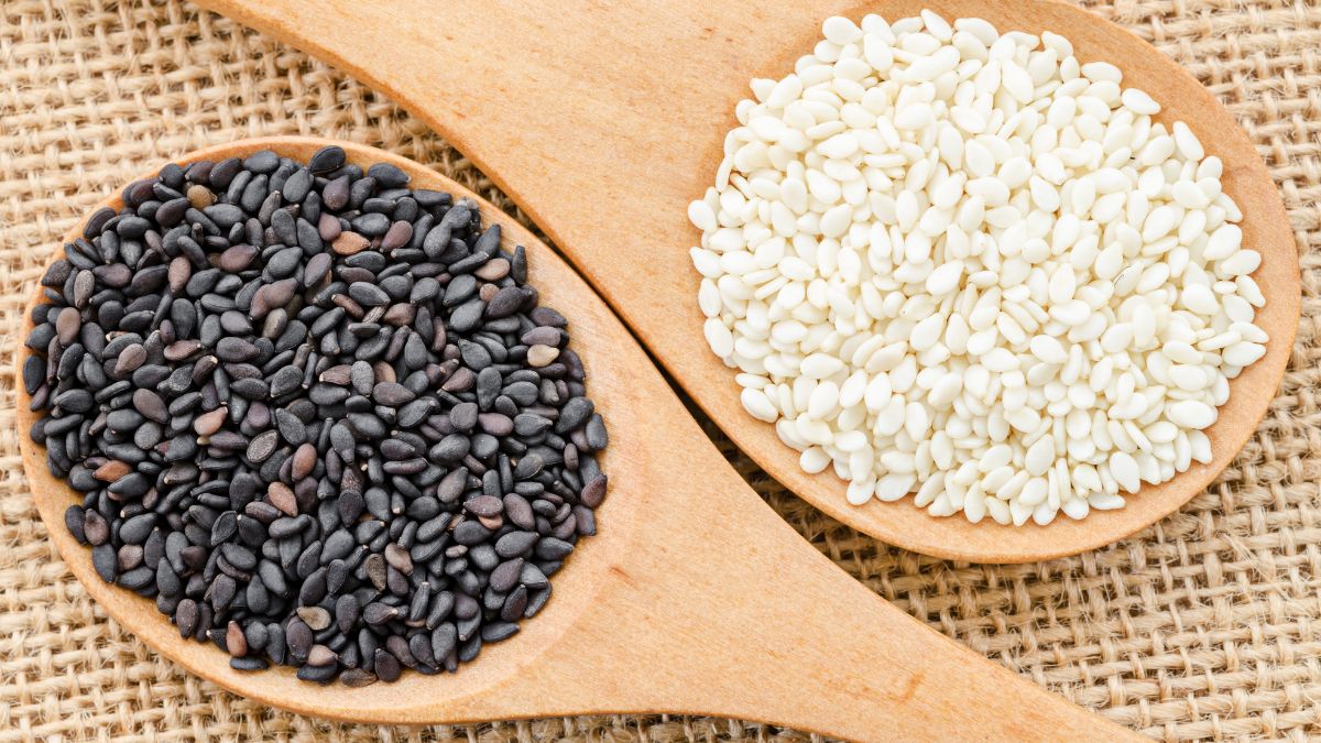 5 Impeccable Health Benefits Of Drinking Sesame Seeds Water In The Morning
