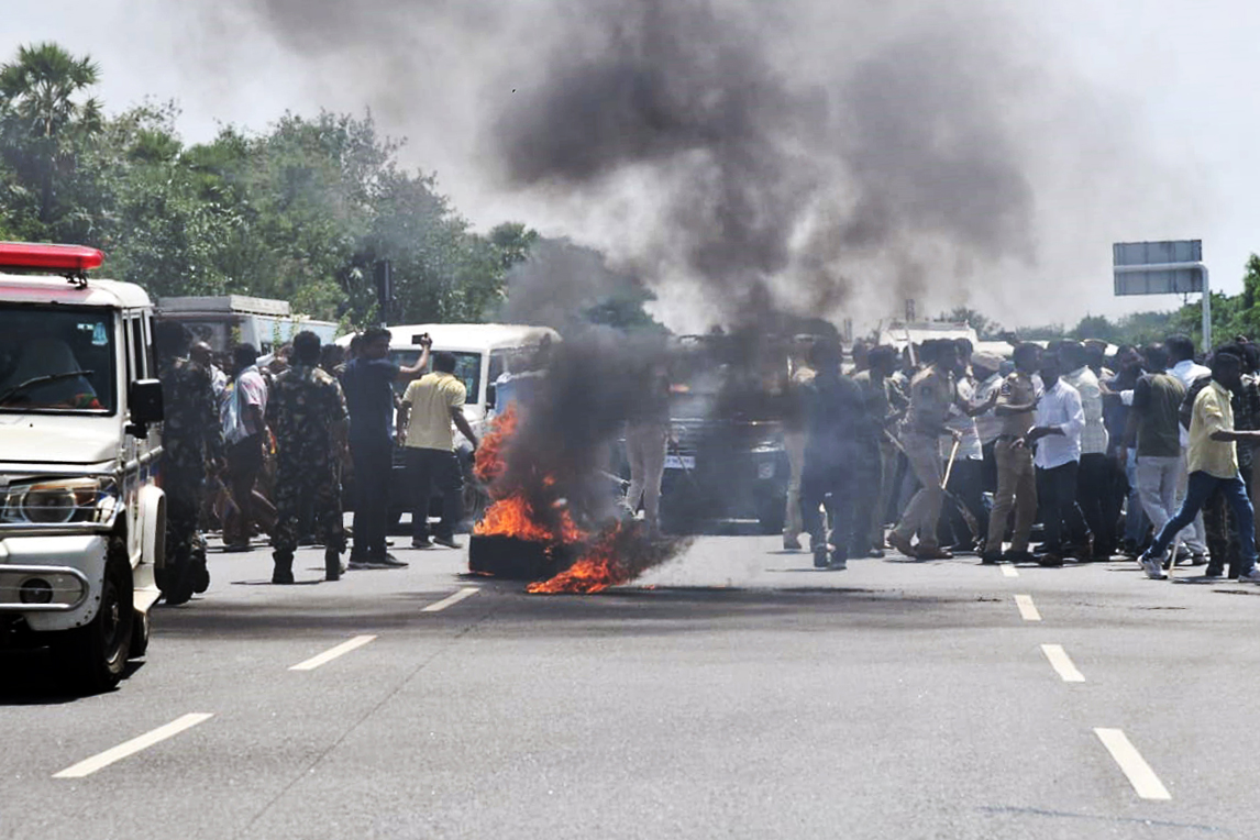 TDP Worker Detained For Protesting Against Chandrababu Naidu's Arrest ...