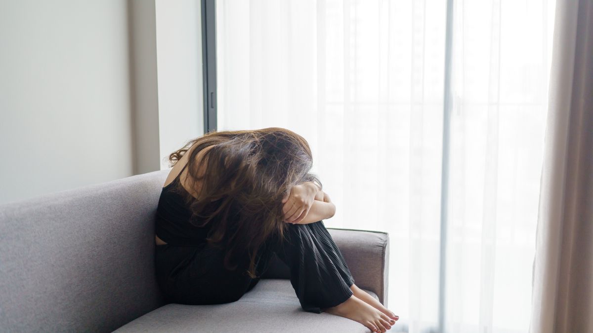 facebook-dating-scam-woman-loses-usd-200000-life-savings-in-search-for-love-full-story-massachusetts-us-news