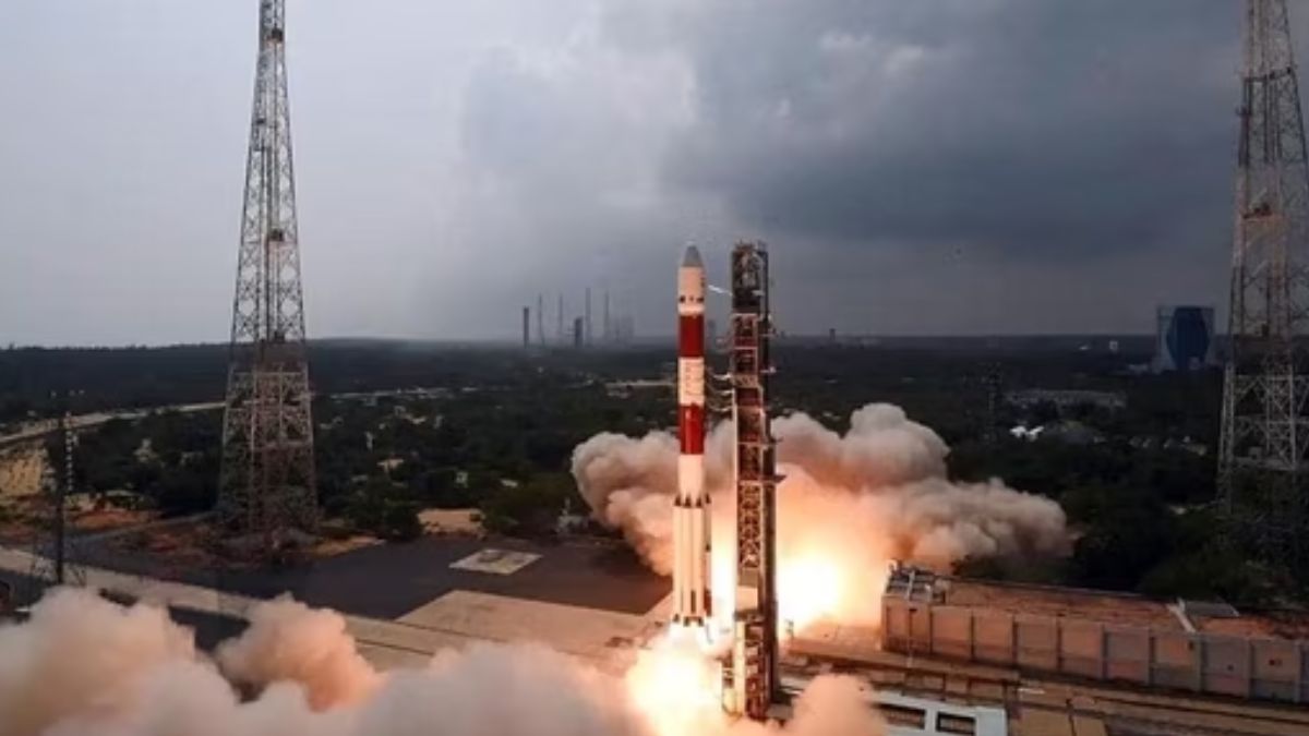 XPoSat: After Moon And Sun, ISRO Ready To Launch Mission To Boost Knowledge  Of Astronomy