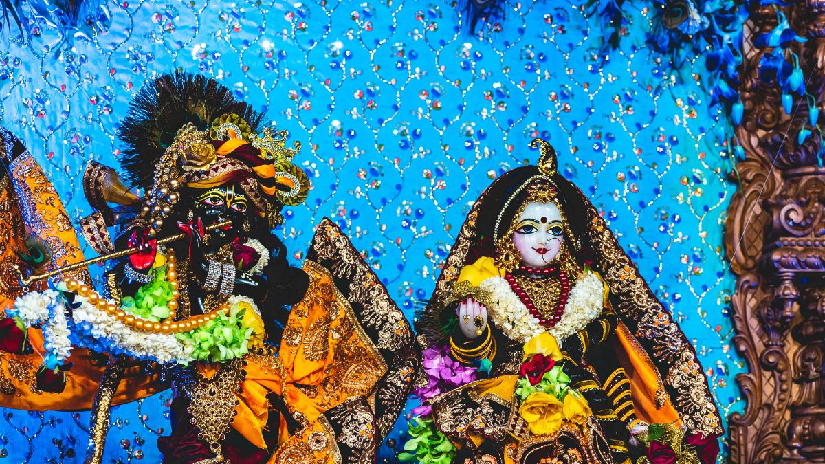 janmashtami-2023-foods-to-eat-and-avoid-while-fasting-complete-guide