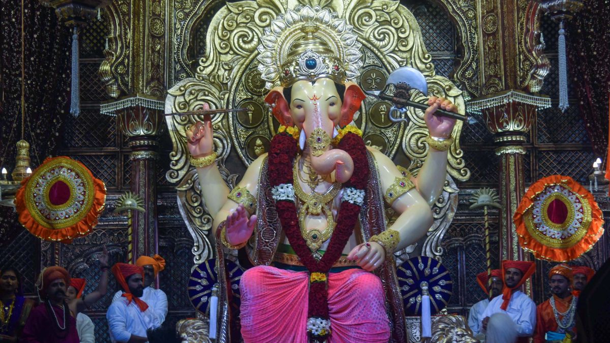 Ganesh Chaturthi Pandals In Mumbai: Top Five Pandals Mumbaikars Must ...