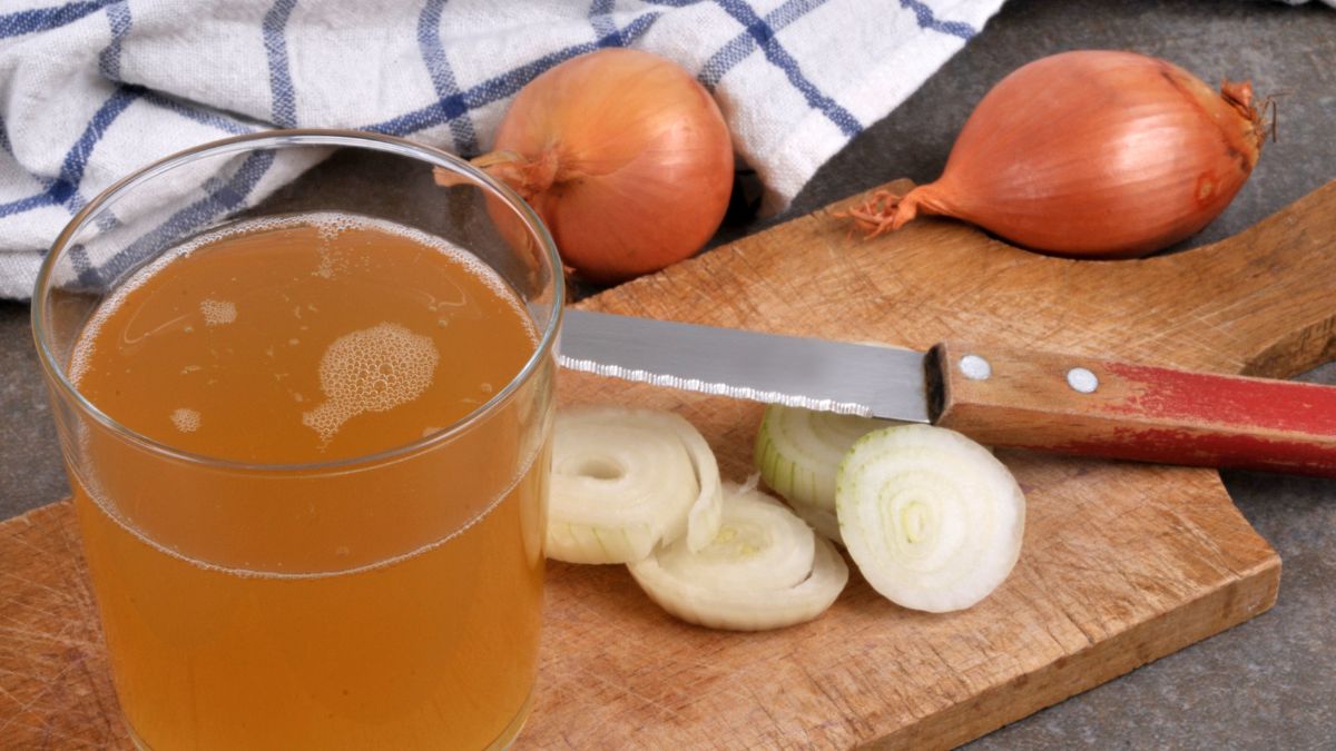 Best 5 Advantages Of Onion Juice For Hair
