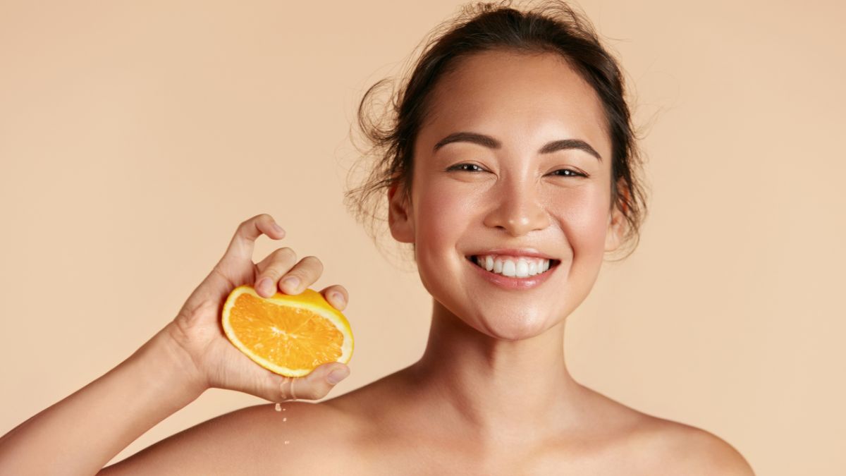 Top 5 Orange Face Packs For Glowing, Smooth And Radiating Skin