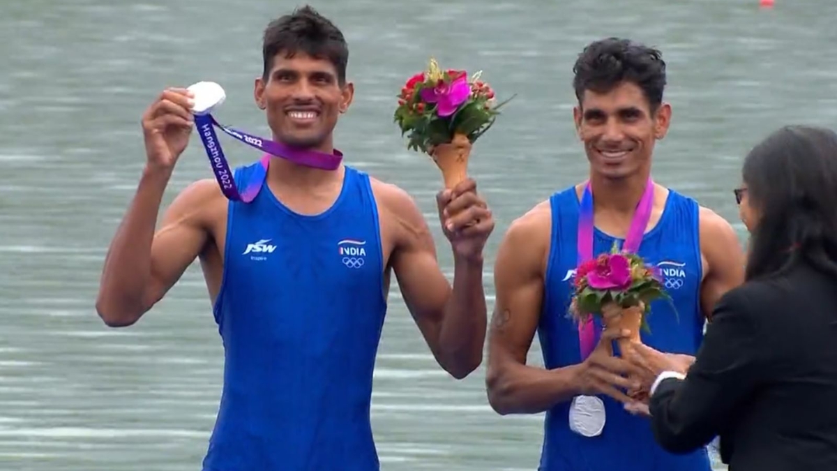 asian-games-2023-indian-rowers-clinch-silver-in-rowing-to-take-indias-medal-tally-to-this-number