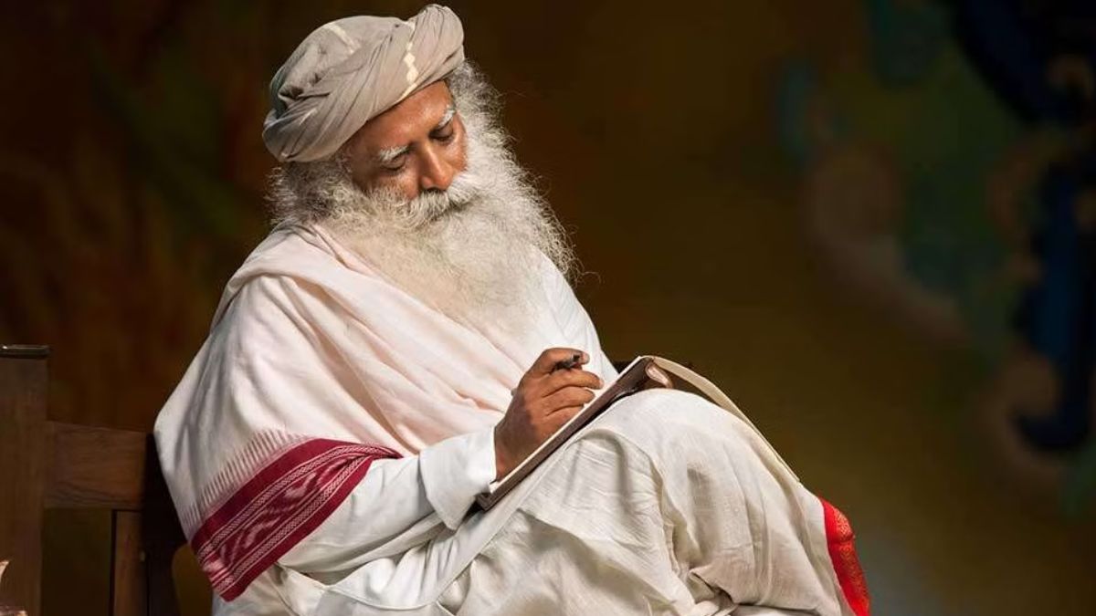 15 Spiritual Quotes By Sadhguru Jaggi Vasudev On Leadership Skills And ...