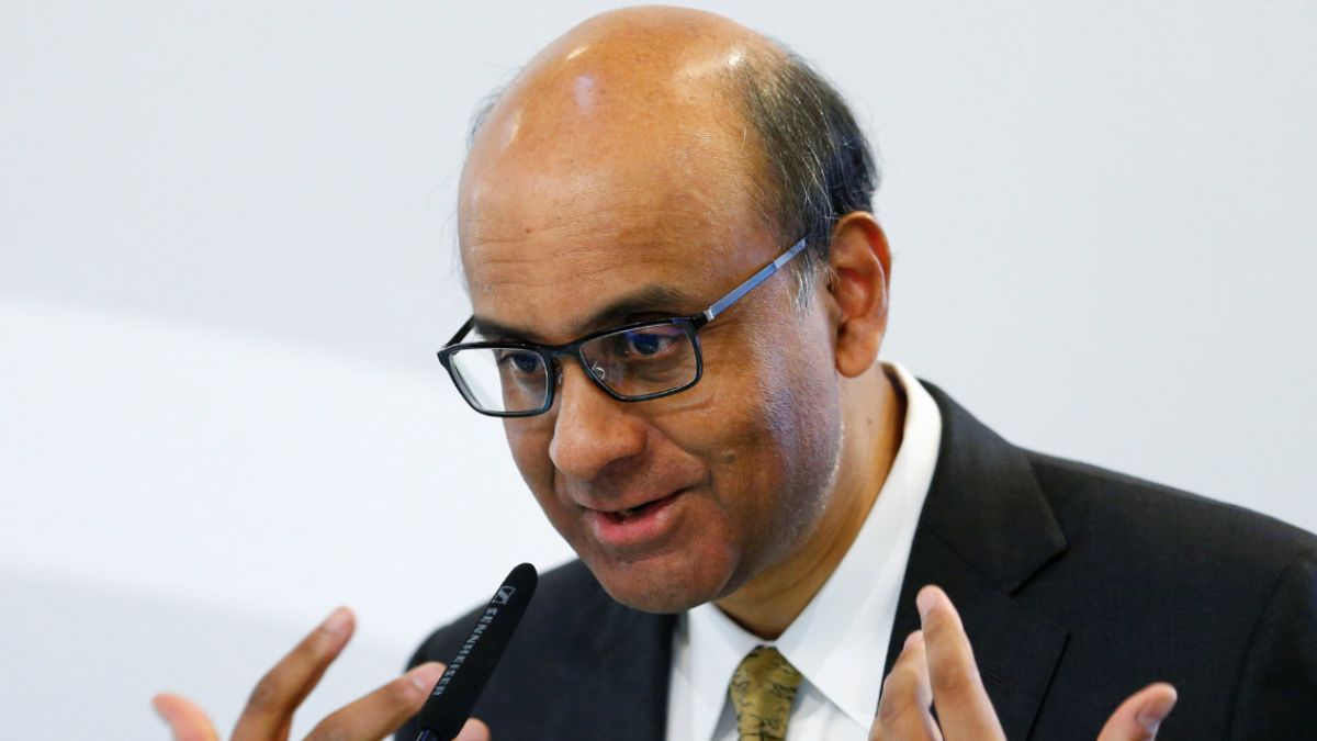 Indian-Origin Economist Tharman Shanmugaratnam Sworn-In As Singapore ...