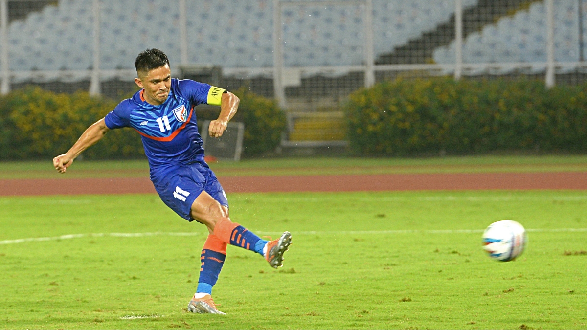 Asian Games: India keep knockout stage hopes alive with 1-0 win over  Bangladesh