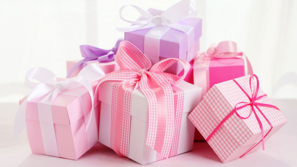 Wedding gift ideas: Choose from these 6 presents to surprise your friends  or relatives on their big day