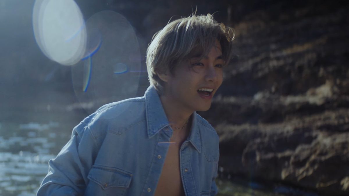 BTS' V drops solo album 'Layover