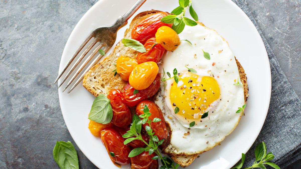 4 Foods That You Should Avoid Consuming With Eggs Worst Food Combinations