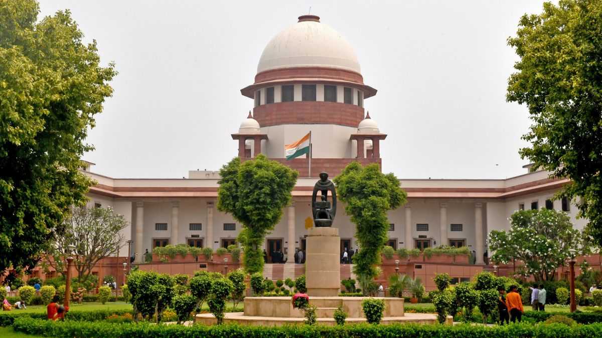 SC To Hear Today Multiple Pleas Seeking Stay On Citizenship Amendment Rules Under CAA Act