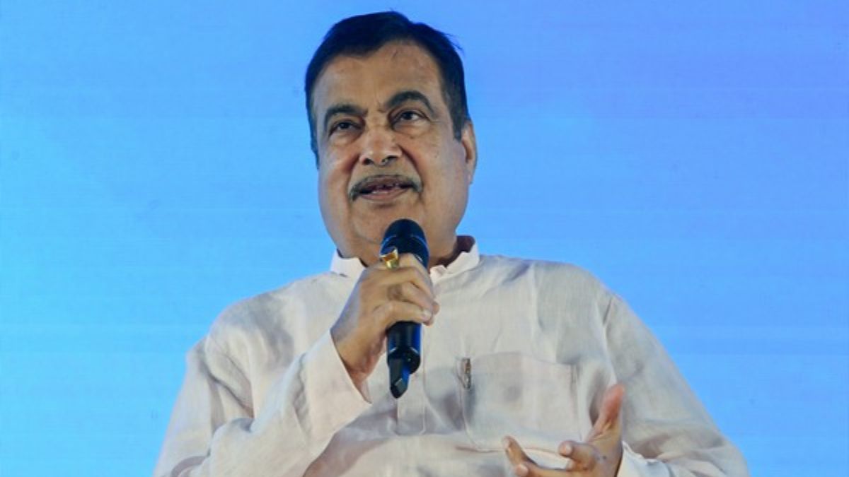 nitin-gadkari-proposes-tax-reduction-on-hybrid-vehicles-aims-to-promote-evs-and-hybrids