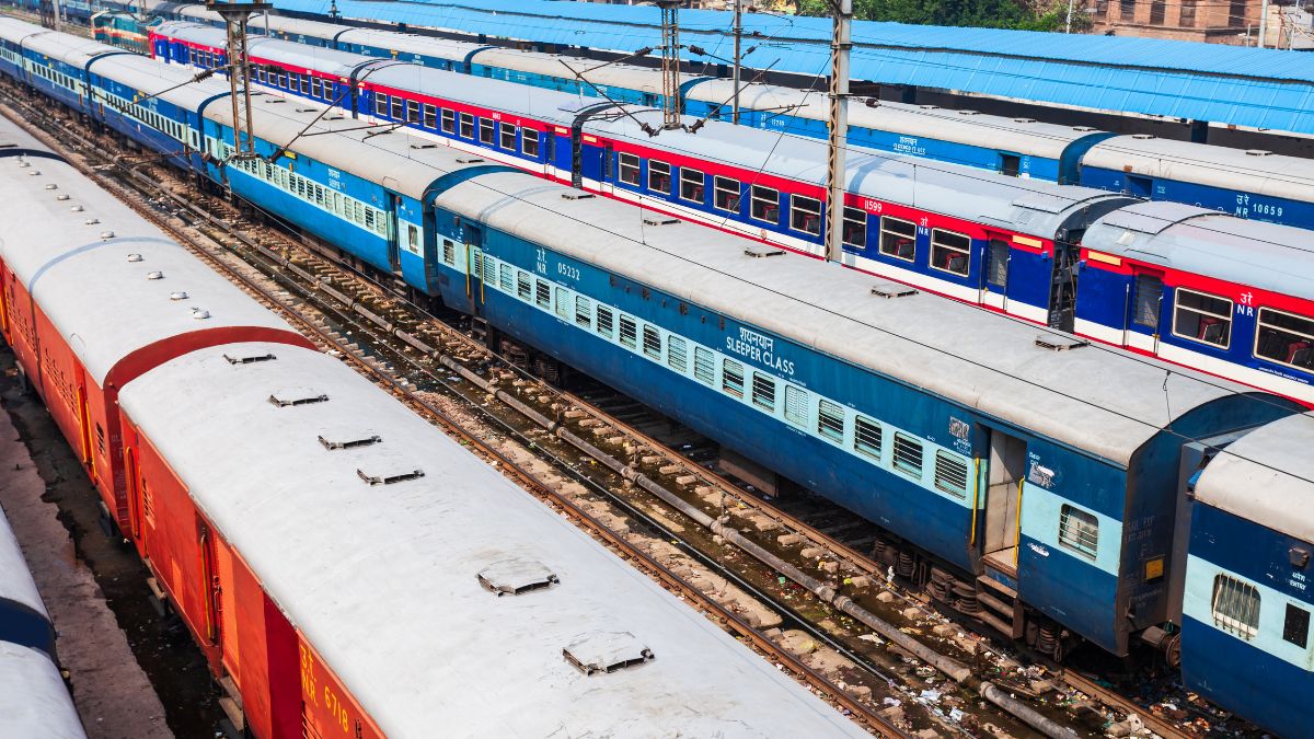 Holi Special Trains 2024 Indian Railways To Run 540 Additional