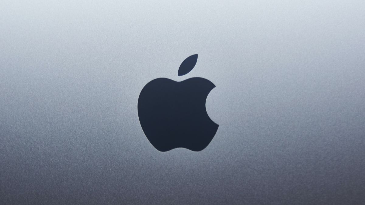 Apple Users Beware! Scammers Are Sending 'Fake Password Reset ...