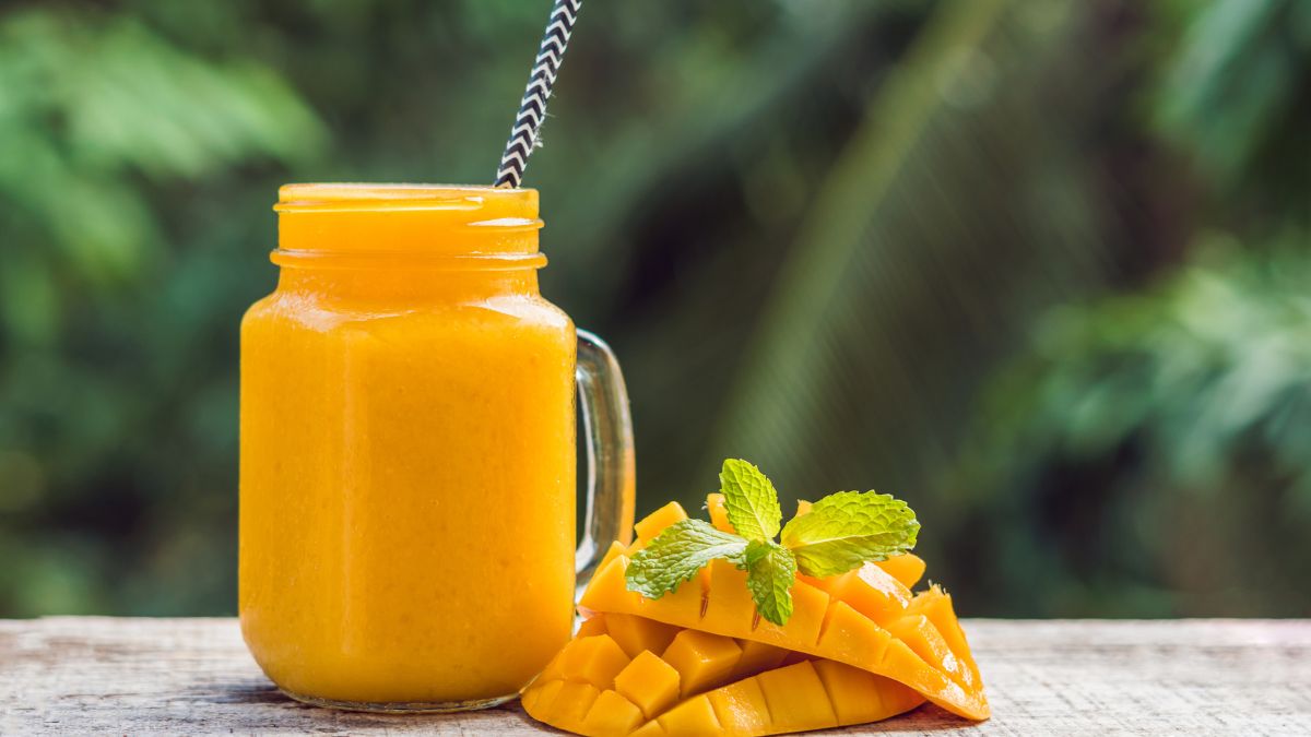 can-mango-shake-help-in-gaining-weight-reasons-why-you-should-include-it-in-your-summer-diet