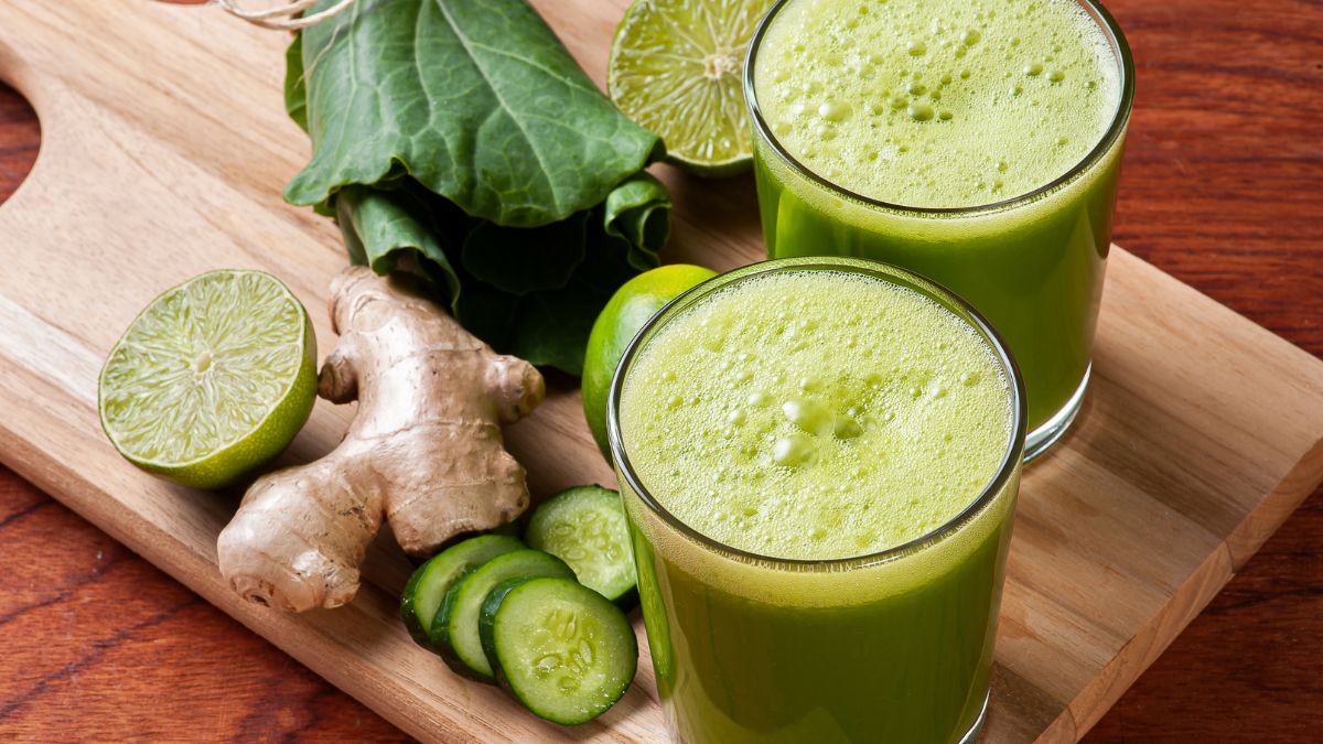6 Amazing Benefits Of Spinach Juice For Hair, Skin And Health