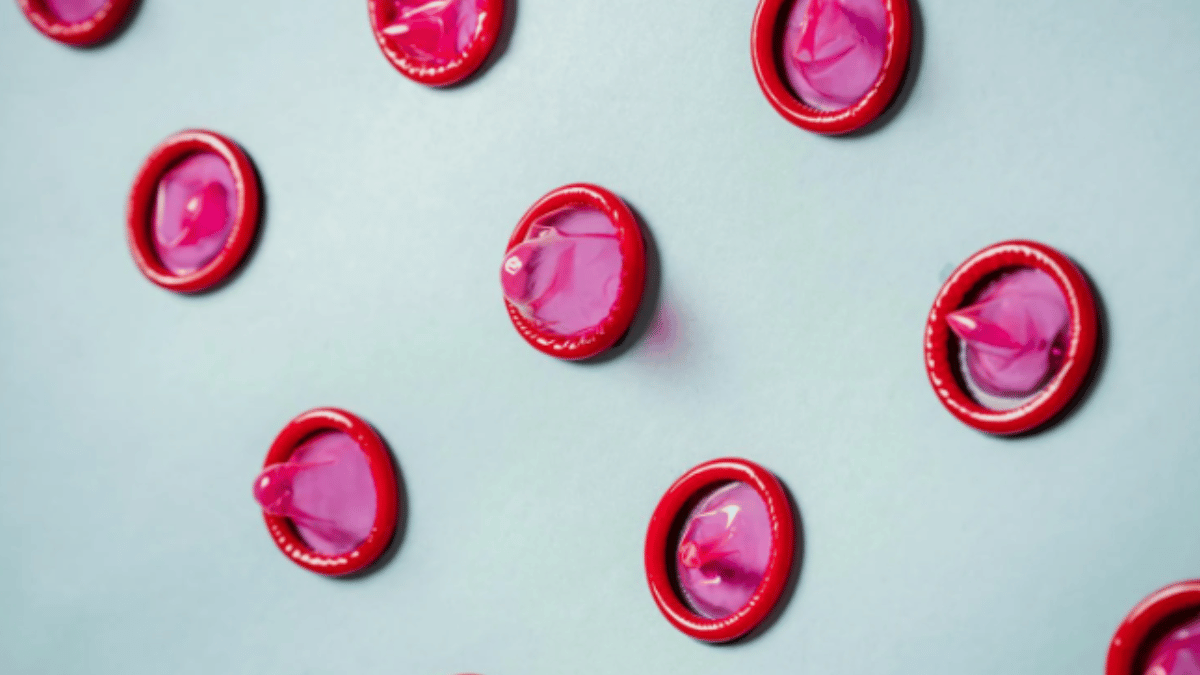 Condoms, Gutka And Stones Found In Samosa Stuffing At Pune Firm’s Canteen. (Source: Pexels)