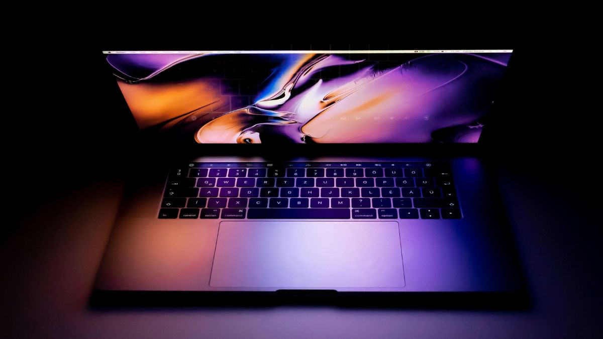 Apple M4 MacBook Pro, iMac, Mac Mini May Launch This Year; MacBook Air ...