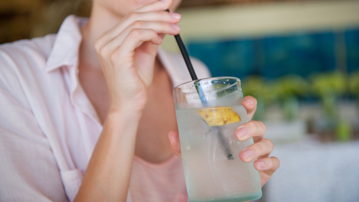 Expert Explains Benefits Of Drinking Coconut Water With Lemon In Morning