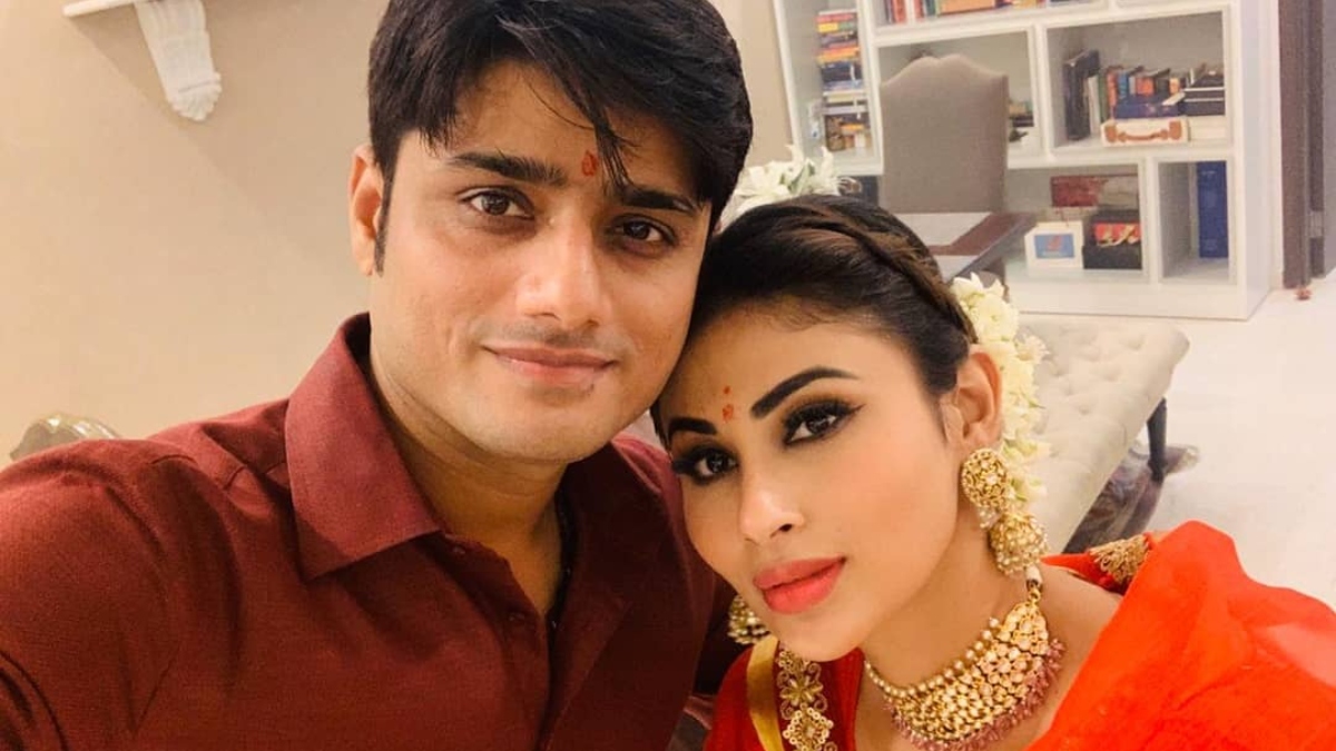 mouni-roy-cut-all-ties-with-sandeep-singh-amid-sushant-singh-death-case-filmmaker-makes-some-serious-claims