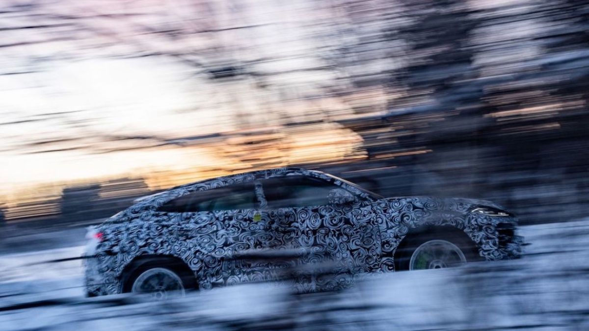 Urus With Hybrid Powertrain To Make Global Debut Tomorrow