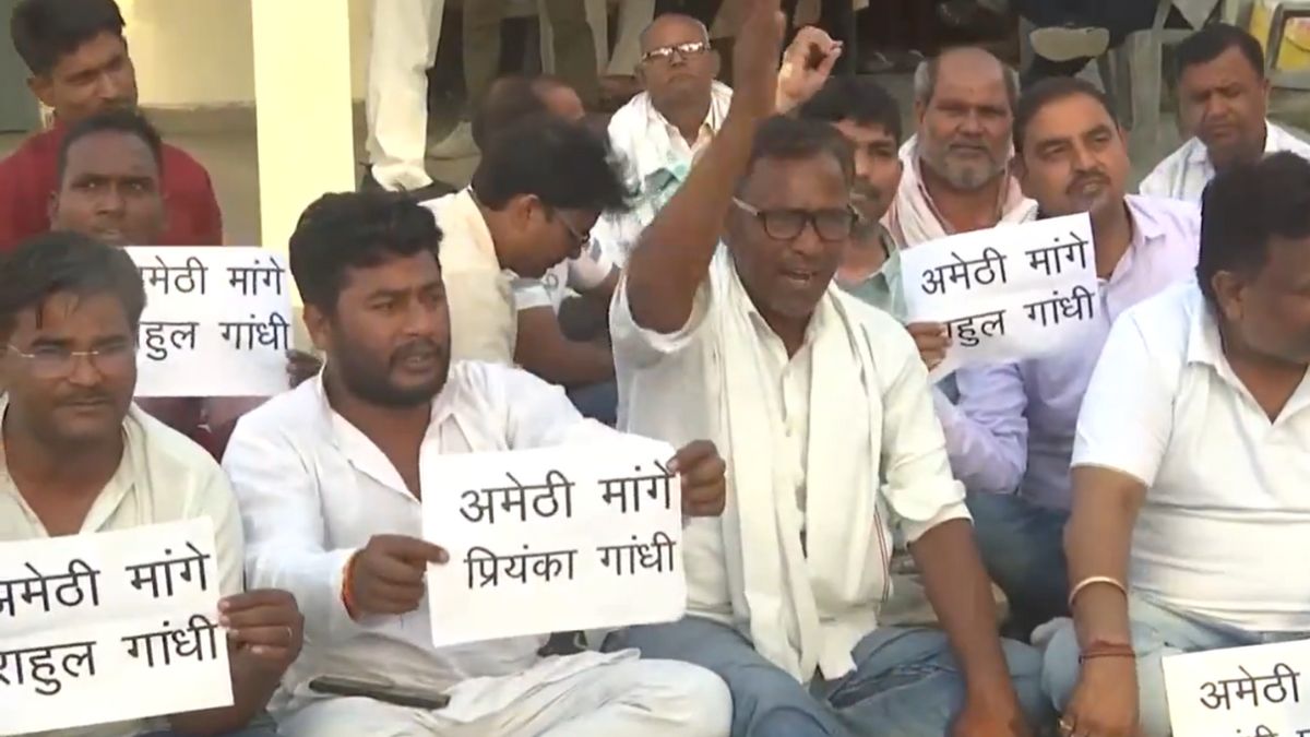 Amethi Congress Candidate: Party Workers Demand A 'Gandhi' Against BJP ...