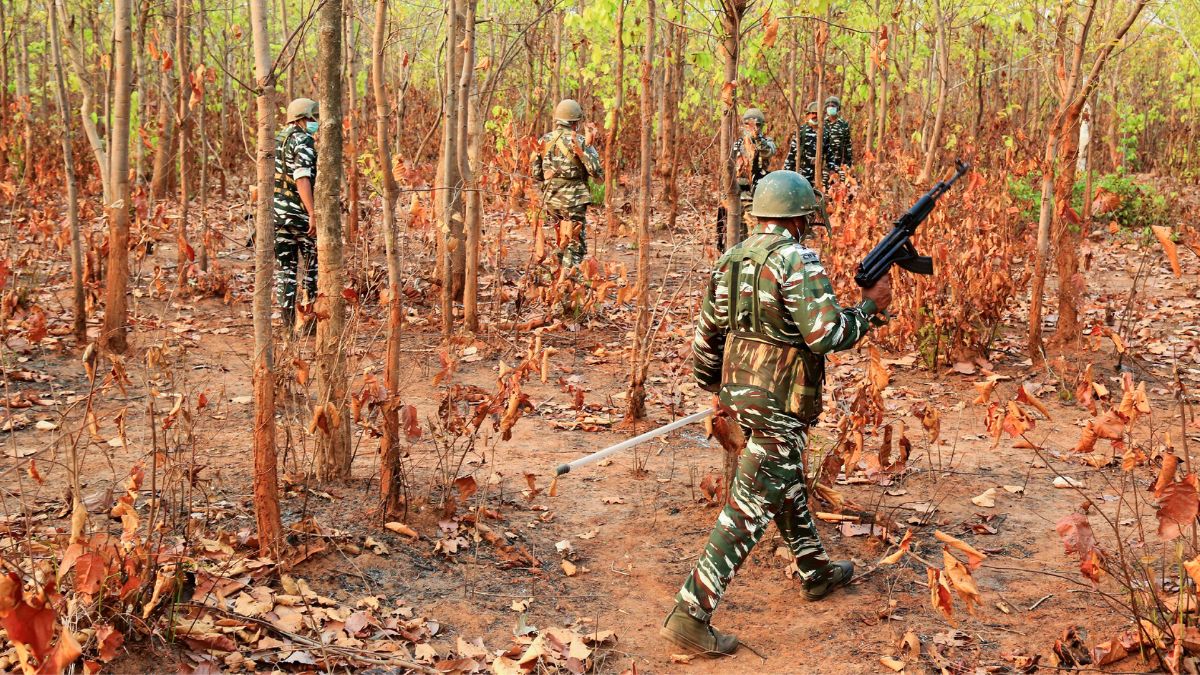 Chhattisgarh Naxal Encounter: Nine Maoists Killed As Security Forces ...