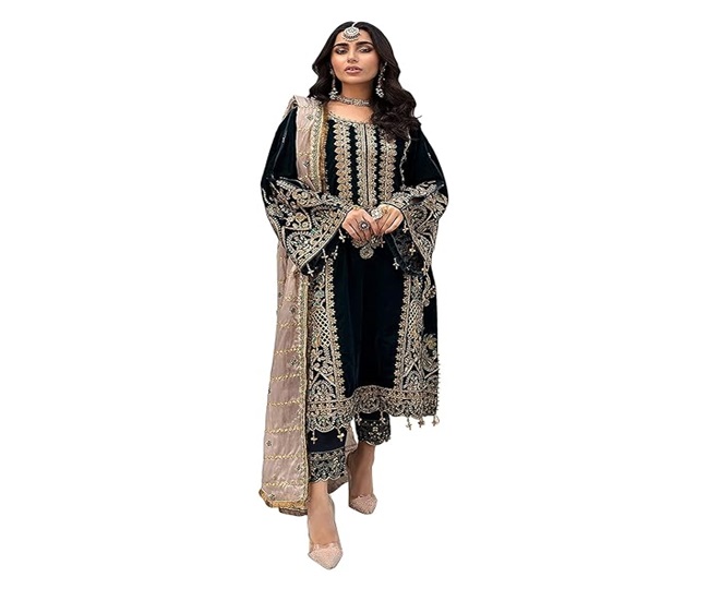 Designer Pakistani Suits For Women: A Traditional Charm With Timeless 