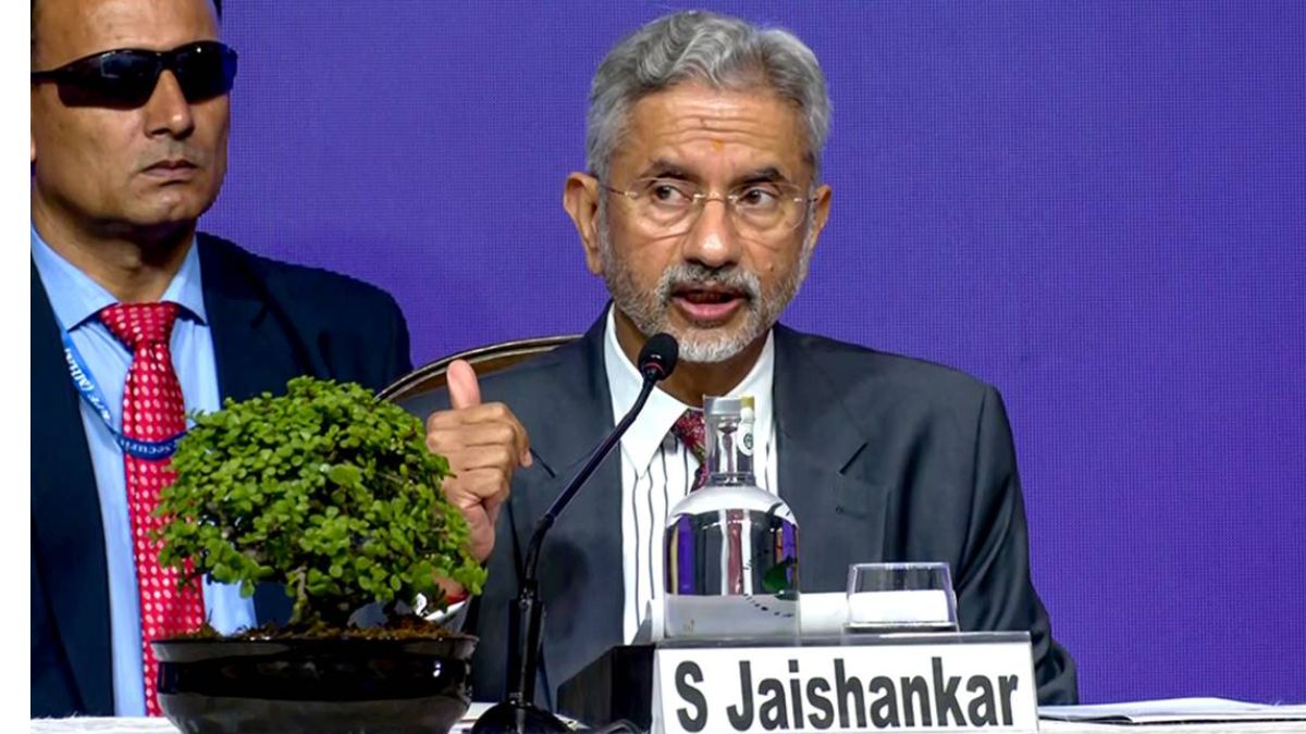 india-china-standoff-deployment-of-force-at-lac-abnormal-now-says-jaishankar