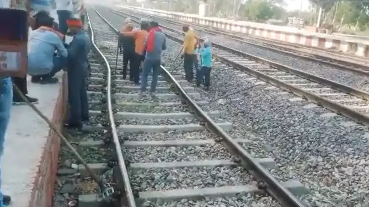 Railways Induction Quota 10 Of Lateral Entry Approved, THESE