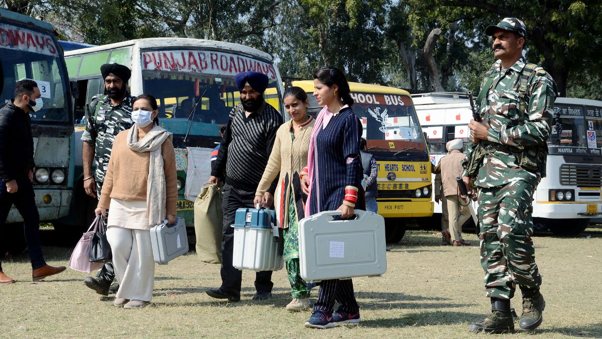 Lok Sabha Elections 2024 Six Jawans On Poll Duty Die Of HeatRelated