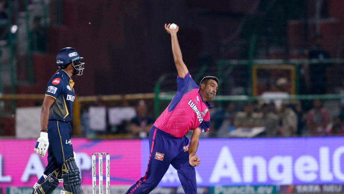 R Ashwin Quizzes His Daughters About T20 World Cup, Internet Is ...