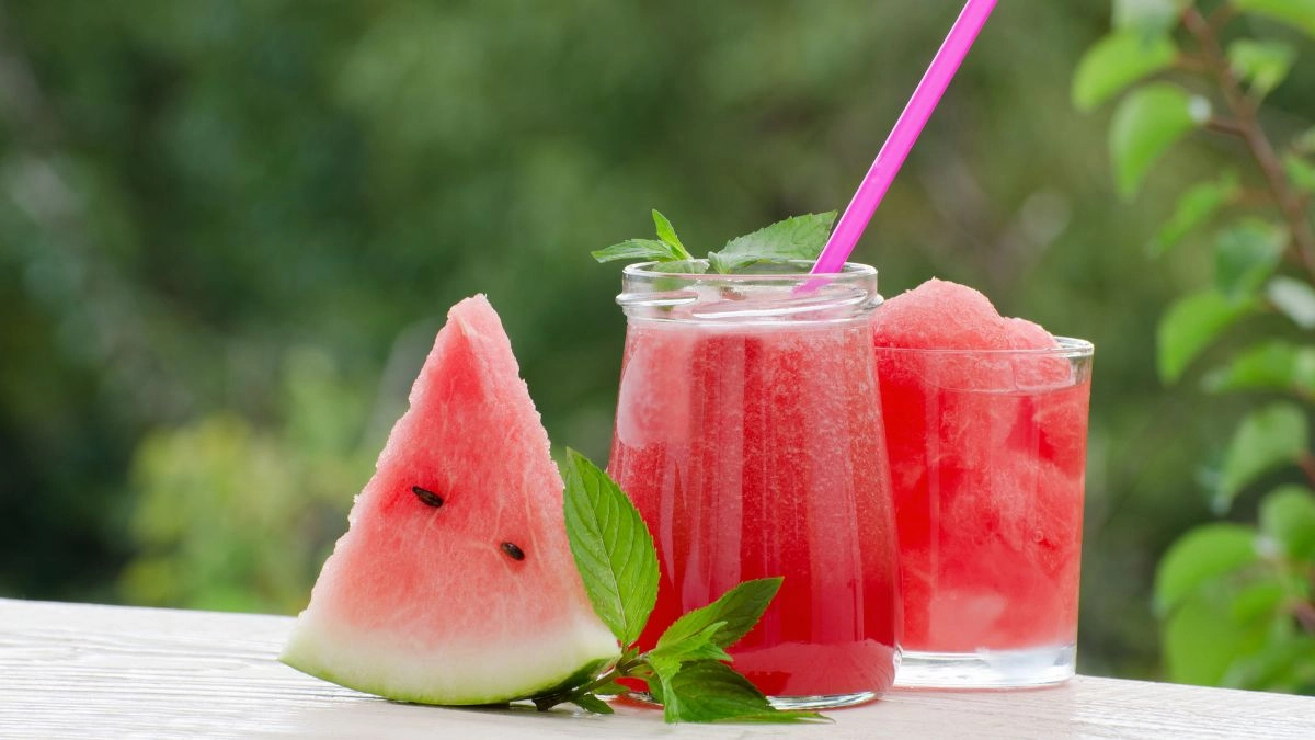 5 Wonderful Benefits Of Drinking Watermelon Juice On Empty Stomach In ...