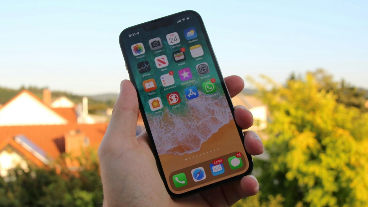 iOS 18 Release Date: When Apple May Launch Beta Program Of AI-Powered ...